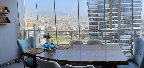 İzmir Mavişehir Modern 4 Sitesinde Satılık 1+1 Daire