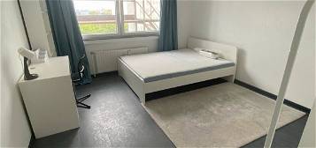 WG MÜNCHEN 2 ROOMS AVAILABLE