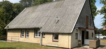 Dornröschenschloss wartet auf Sie nahe des Schweriner See