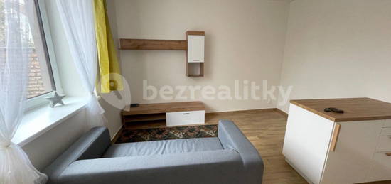 Pronájem bytu 2+kk 50 m², Franzova, Brno