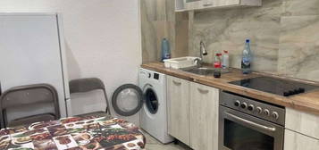 Apartament 2 camere decomandate/separate Lazaret