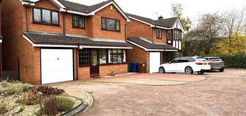 5 bed detached house for sale