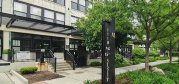 1110 W 15th St Unit 318, Chicago, IL 60608