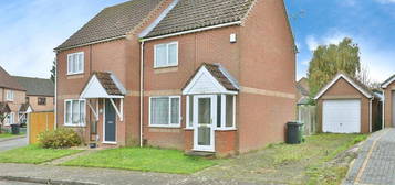 2 bedroom semi-detached house for sale