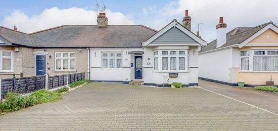 3 bed semi-detached bungalow for sale