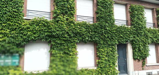 Chambre meublée étudiant Recueil