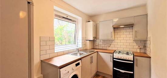 2 bed flat to rent