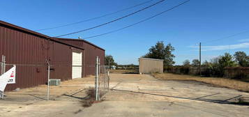 1403 S Davis Ave, Cleveland, MS 38732