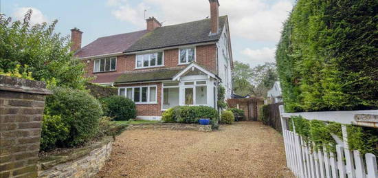 4 bedroom semi-detached house for sale