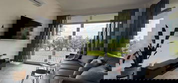 Nowy apartament pod Dębowcem z ogródkiem