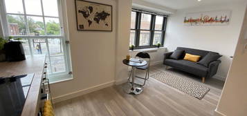 Flat to rent in St. Peters Street, Canterbury CT1