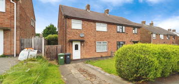 3 bed semi-detached house for sale