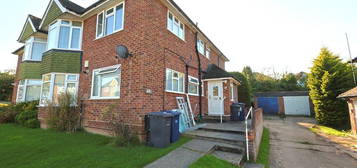 2 bed maisonette for sale