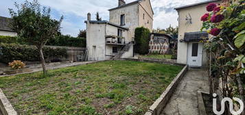 Maison de ville 4 étages  à vendre, 5 pièces, 2 chambres, 100 m²