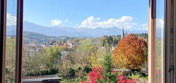 ATTRAKTIVE EIGENTUMSWOHNUNG MIT SEEBLICK UND GROSSEM POTENZIAL IN SEEBODEN AM MILLSTÄTTER SEE