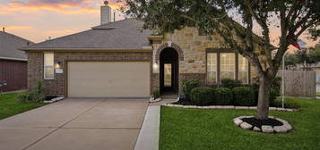 2043 Wembley Way, Rosenberg, TX 77471