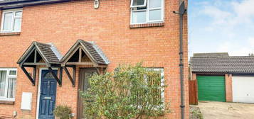 2 bedroom semi-detached house for sale