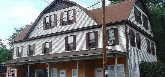 139 South St #1, Waymart, PA 18472