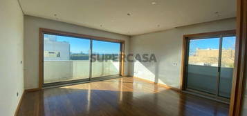 Apartamento T3 em Arcozelo de 120,00 m²