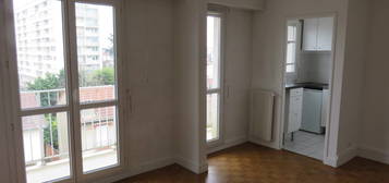 Studio  à vendre, 1 pièce, 28 m², Étage 4/4