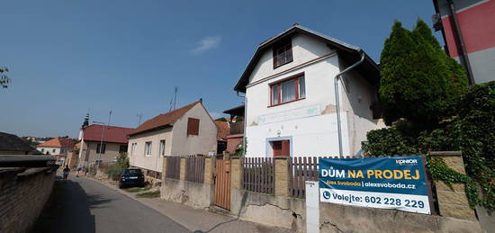 Prodej  rodinného domu 160 m², pozemek 330 m²