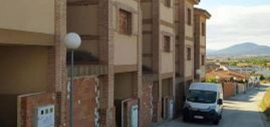 Casa en calle Gaspara en Puente del Arzobispo (El)