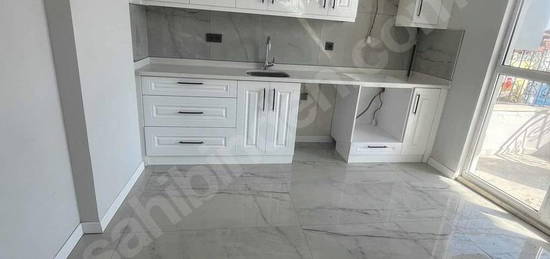 Atabey'den Karaman'da 150m2 3+1 geniş son kat kiralık daire