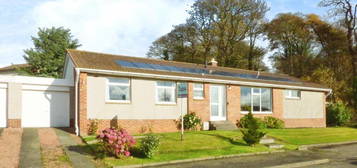 4 bedroom detached bungalow for sale