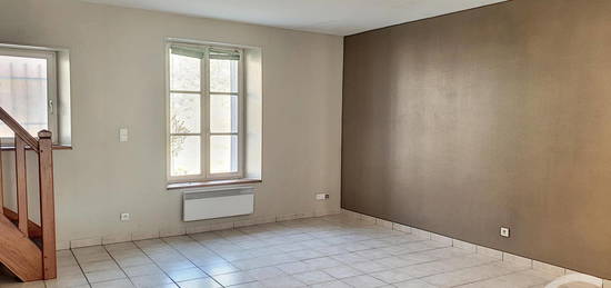 Location maison 3 pièces 62 m²