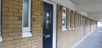 Flat to rent in Kingsgate, Town Centre, Doncaster DN1