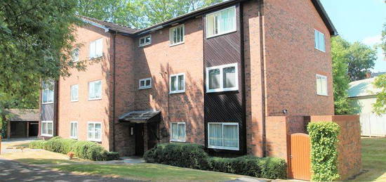 Flat to rent in Anthus Mews, Northwood HA6