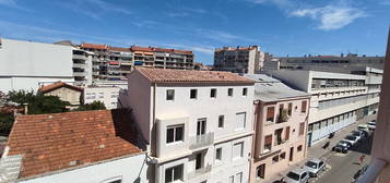 A VENDRE : T3 DE 52M2 RUE SAUVEUR TOBELEM 13007 MARSEILLE