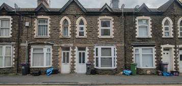 2 bedroom terraced house