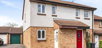 2 bed semi-detached house to rent