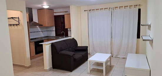 Apartamento de alquiler en Calle el Álamo, Montaña - Zamora