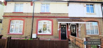 3 bedroom terraced house