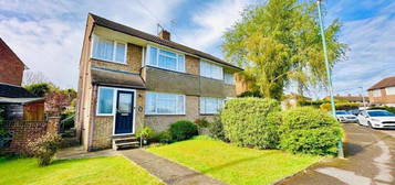 3 bed semi-detached house to rent