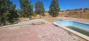 Chalet en Tres Olivos - La Piedad, Talavera de la Reina