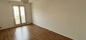 Location appartement 3 pièces 63 m²