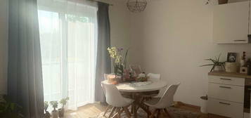 Moderne Wohnung mit Balkon in guter Lage mit 71 m²