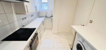 2 bed flat to rent