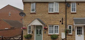 3 bed semi-detached house for sale