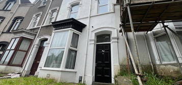 7 bed shared accommodation to rent