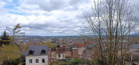 Maison avec Terrasse Panoramique, Proche de Rouen