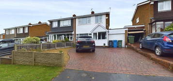 3 bedroom semi-detached house to rent