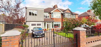 5 bedroom semi-detached house for sale