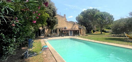 Vente villa 6 pièces 160 m²