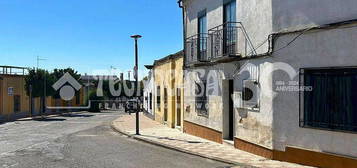 Casa en calle Redonda de Linares en Carolina (La)