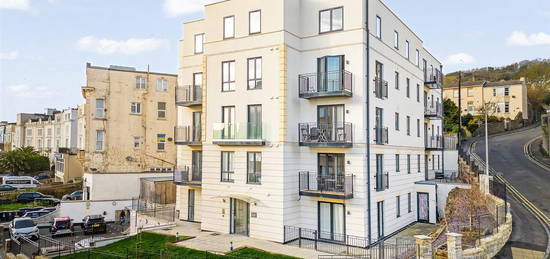 Flat for sale in Manilla Crescent, Weston-Super-Mare BS23