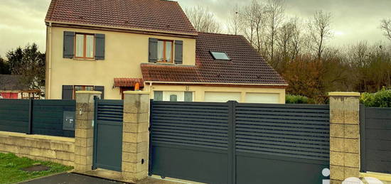 Maison traditionnelle  à louer, 5 pièces, 4 chambres, 143 m²